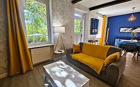 Villa Garona avec billard proche Pyrénées